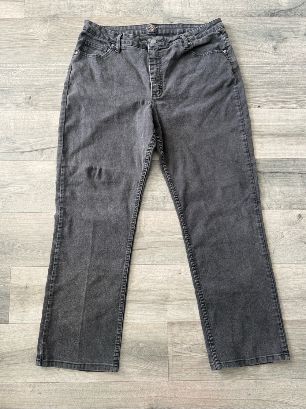 Rider’s by Lee Women’s Straight Leg Jeans in Charcoal Black